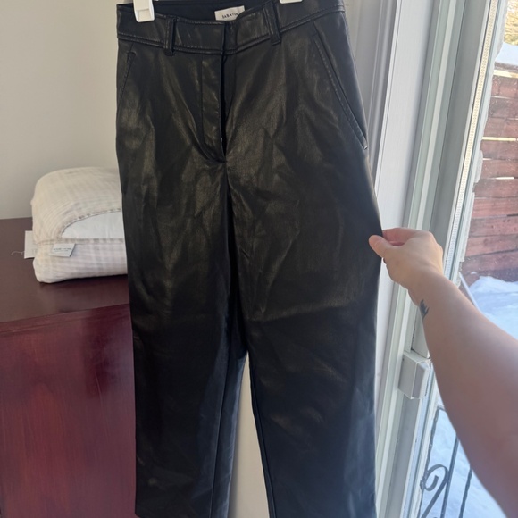 Pantalon babaton Aritzia - Picture 4 of 4